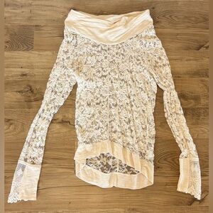 Lika / Anthropologie Ivory Lace Off-the-Shoulder Top – Size Medium